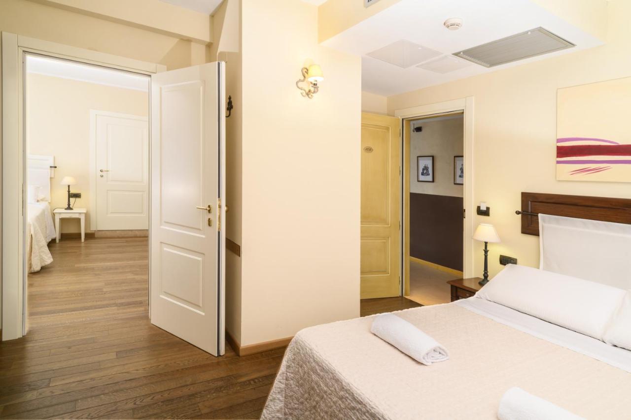 Relais Bella Rosina Pool & Spa La Cassa ภายนอก รูปภาพ