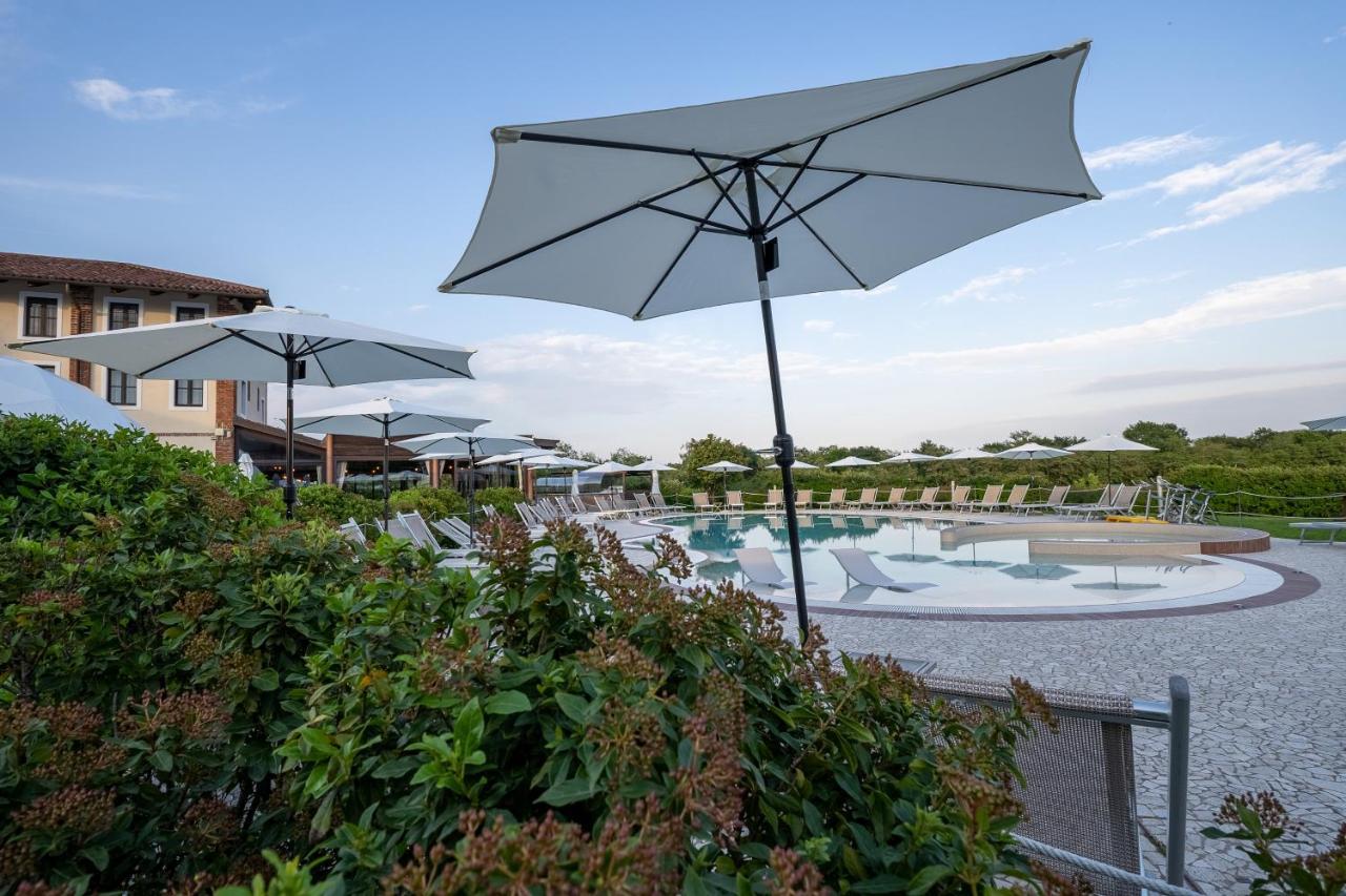 Relais Bella Rosina Pool & Spa La Cassa ภายนอก รูปภาพ