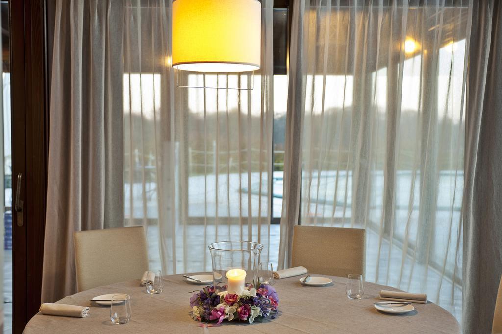 Relais Bella Rosina Pool & Spa La Cassa ภายนอก รูปภาพ