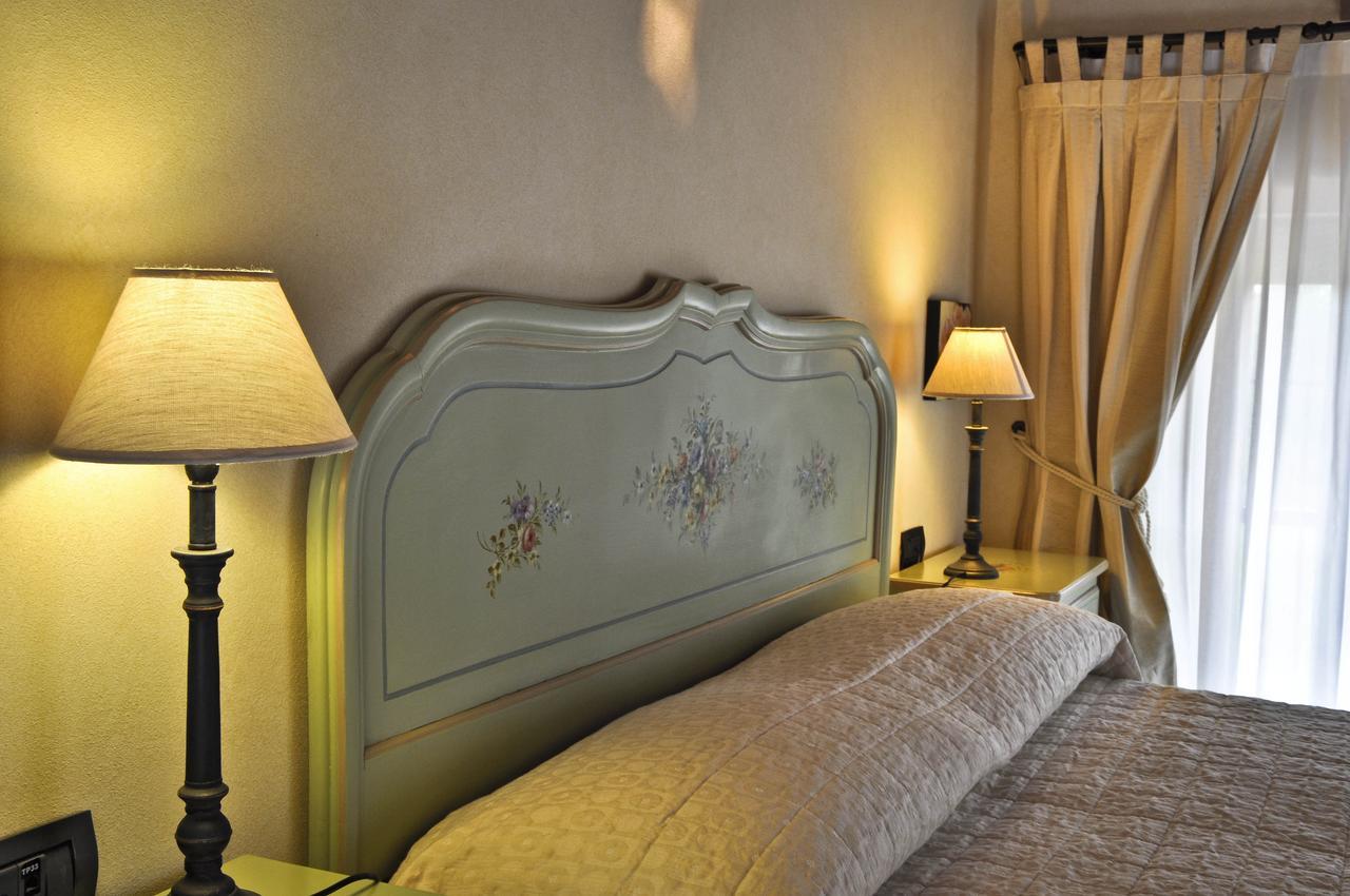 Relais Bella Rosina Pool & Spa La Cassa ห้อง รูปภาพ